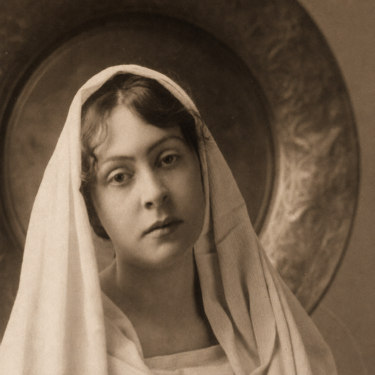 Neith Boyce. Photo by Fannie Johnston.